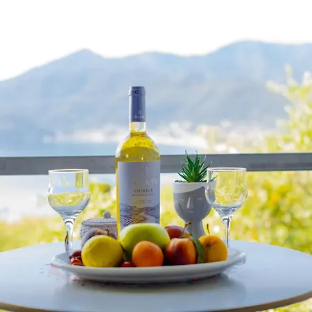 Nature Lovers-golden