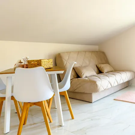 아파트 Nature Lovers-golden 크리시 아모우디아