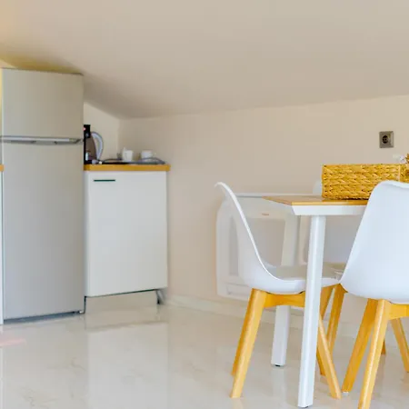 Nature Lovers-golden Apartment *