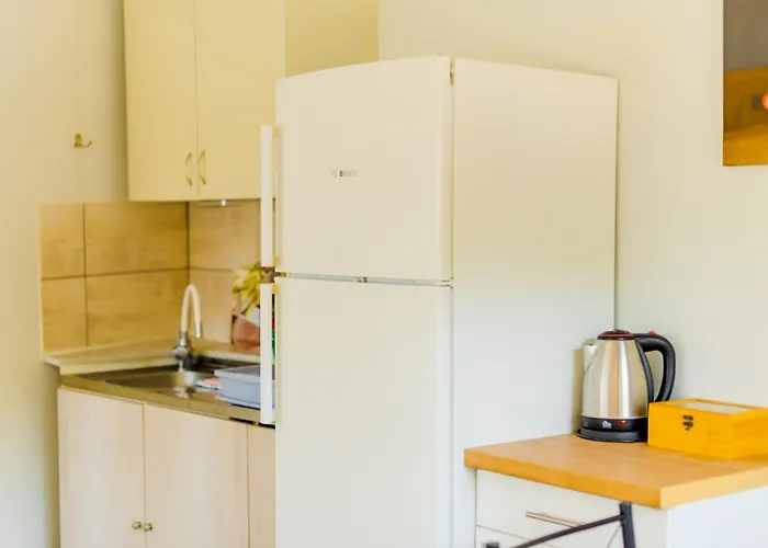 Nature Lovers-golden *