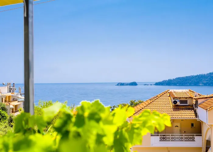 Nature Lovers-golden *