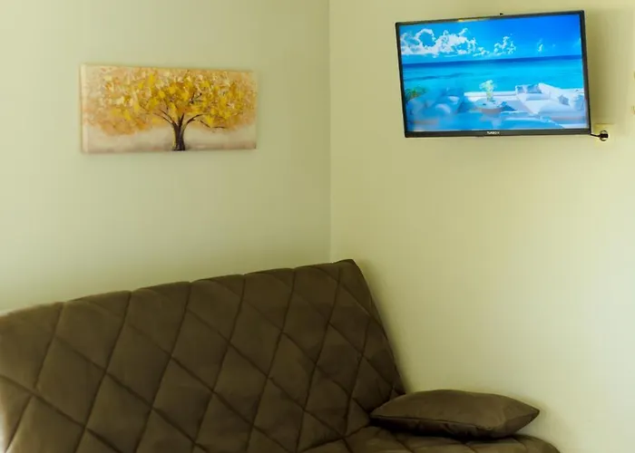 Nature Lovers-golden