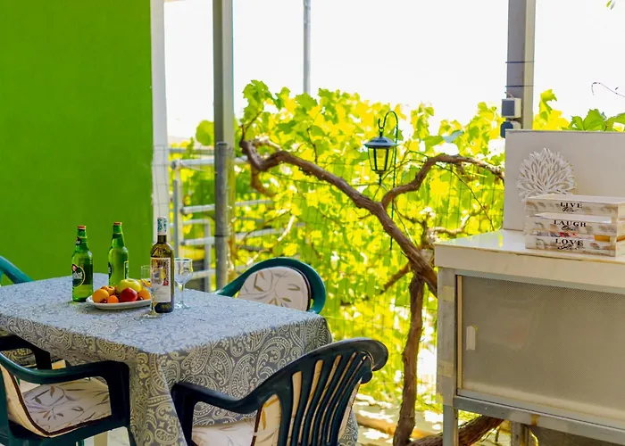 Nature Lovers-golden * Χρυσή Αμμουδιά